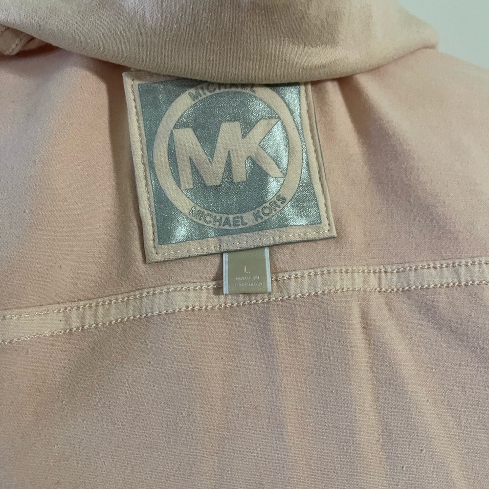 Michale Kors Pink Denim Jacket Women’s XL CUTE  Bubble Gum Barbie Pink EUC - Picture 2 of 2